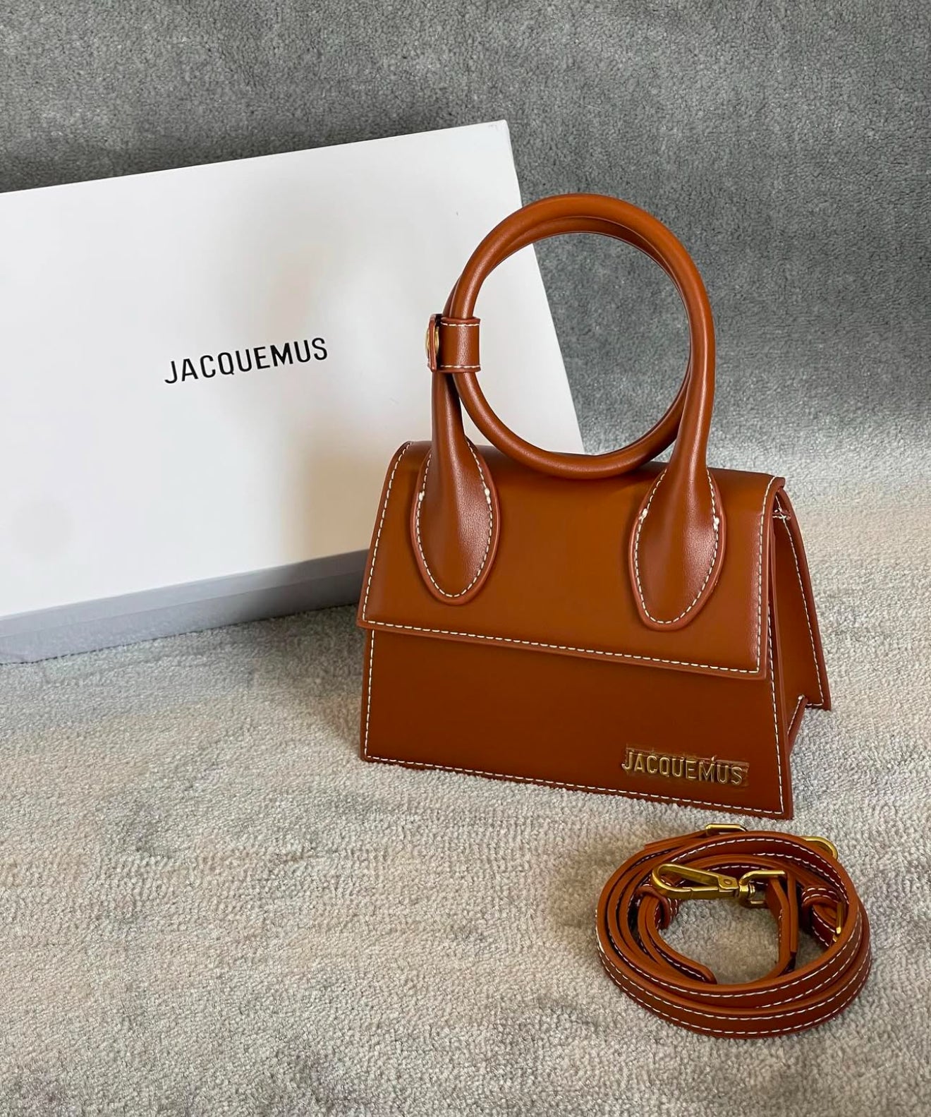 Jacquemus Hand bag - l3roma