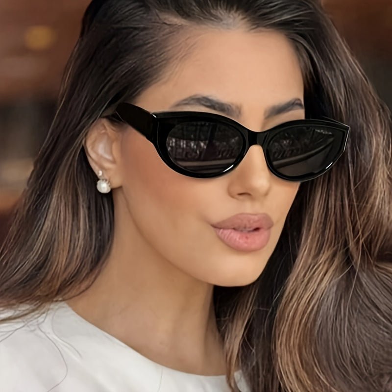 Black Cat Eye Fashion Glasses for Women - l3roma