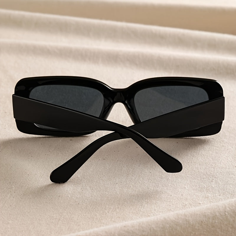 Chic Rectangle Fashion Glasses for Women - l3roma