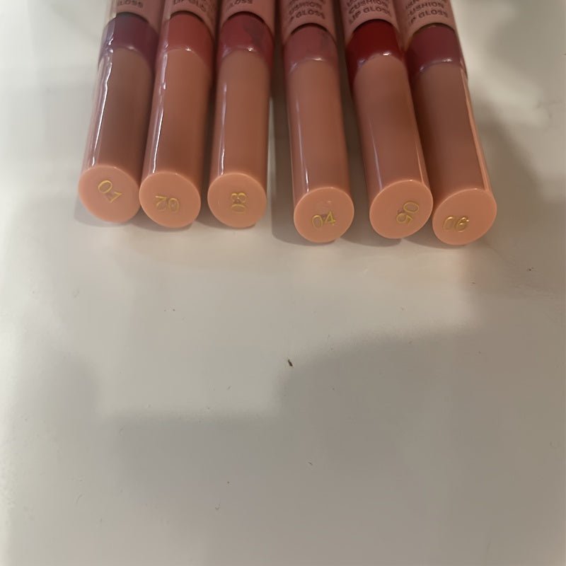 New Glossy Lip Gloss With Plush Brush - l3roma